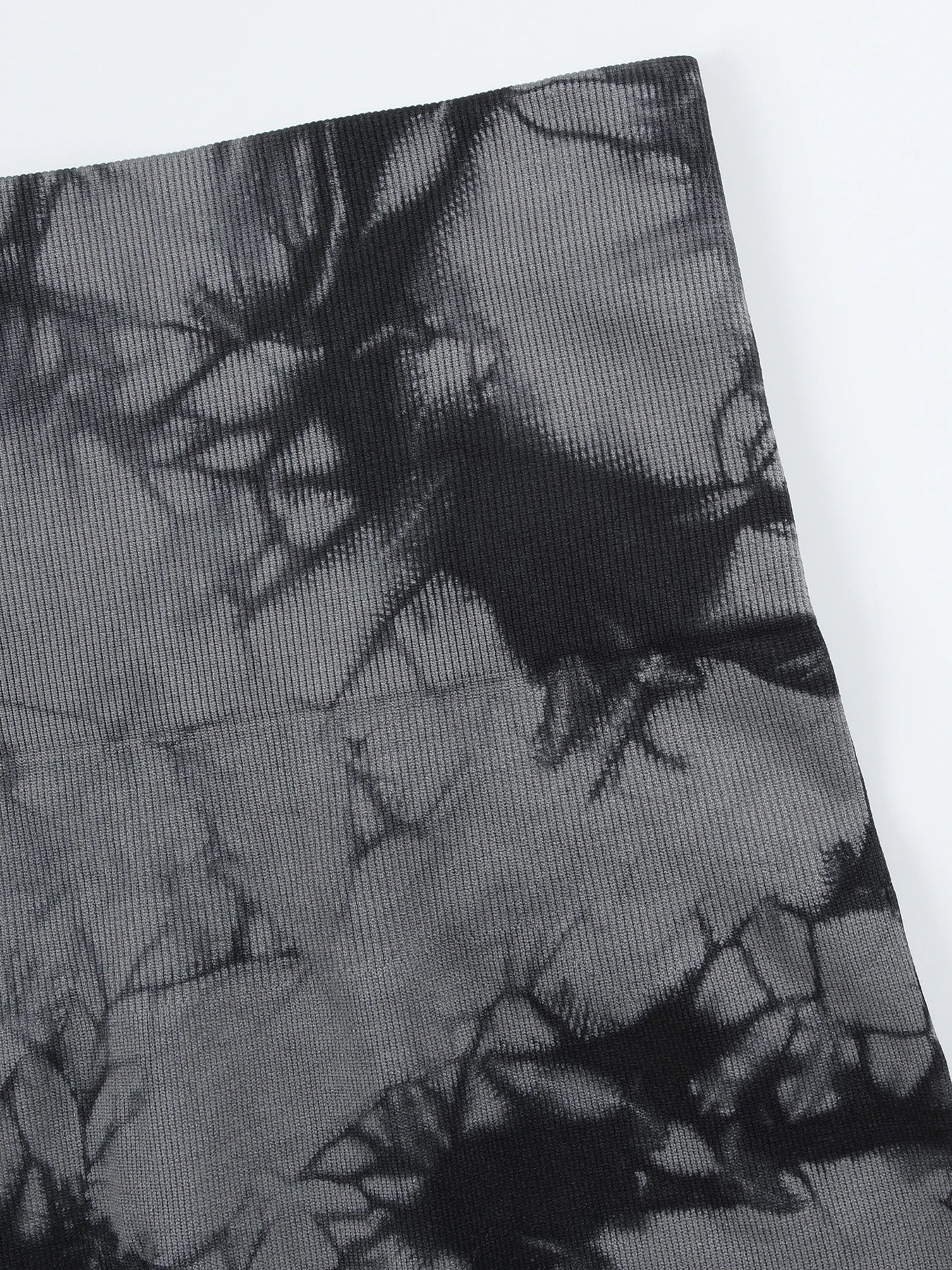 Bold Cut-Out Tummy Control Leggings
